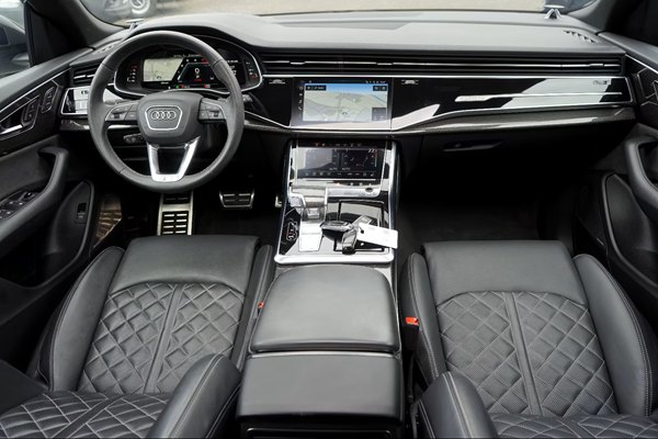 Audi Q8 45 TDI Competition 10