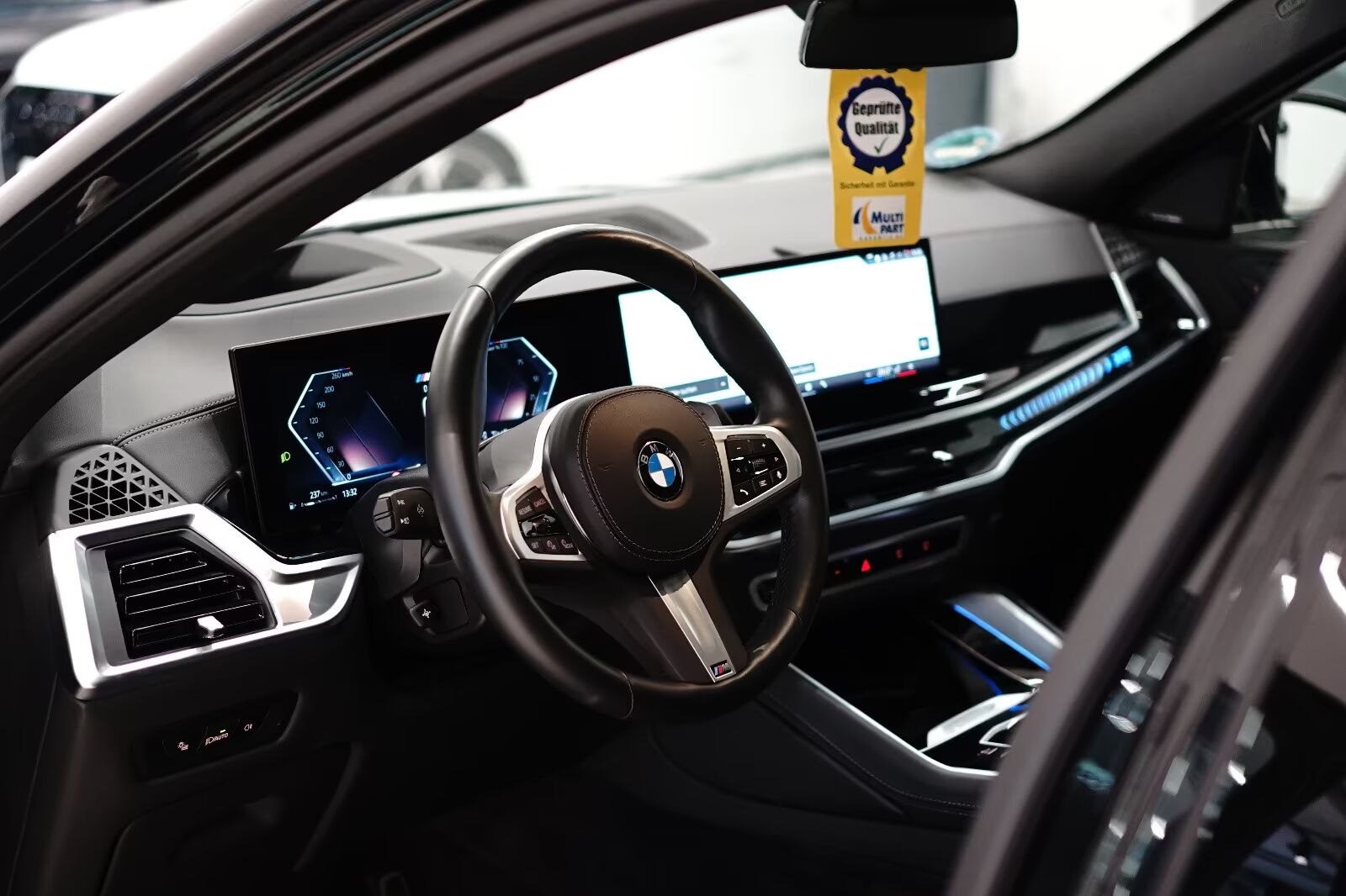 BMW X6  xDrive40d M Sport Pro 9