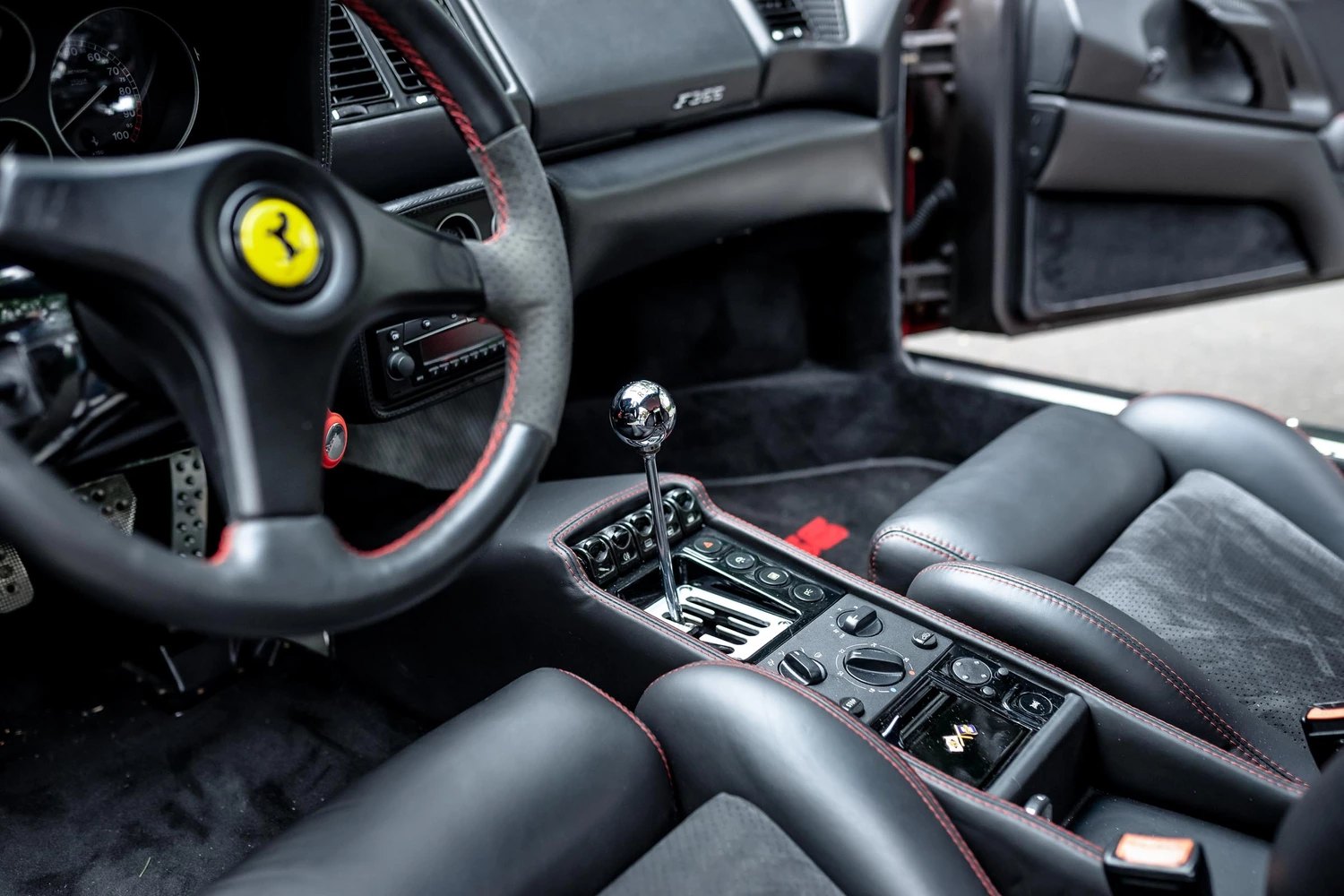 Ferrari F355 Berlinetta 13