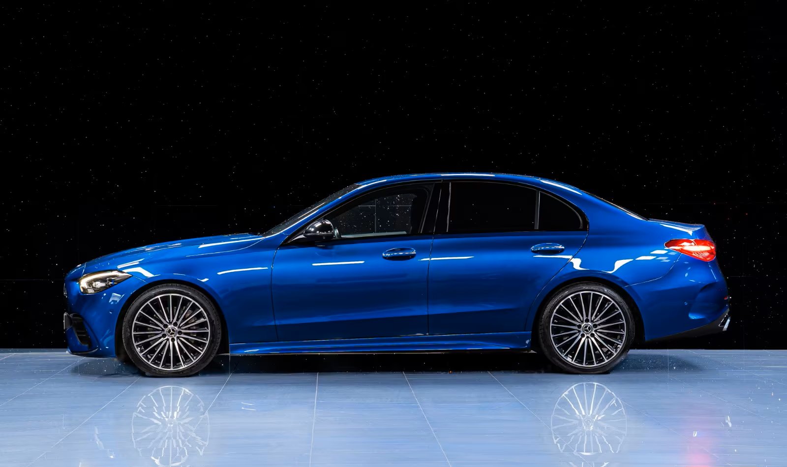 Mercedes-Benz C 200 AMG Line 14