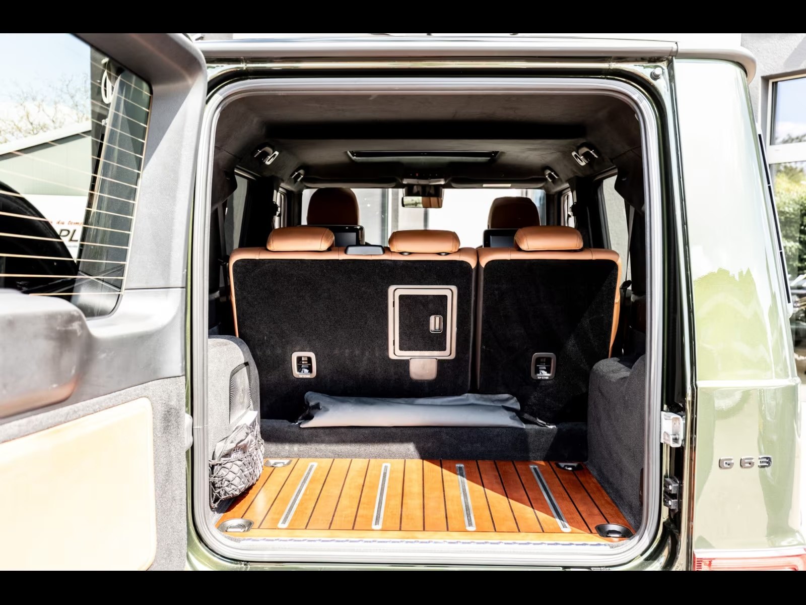 Mercedes-Benz G 63 AMG 12