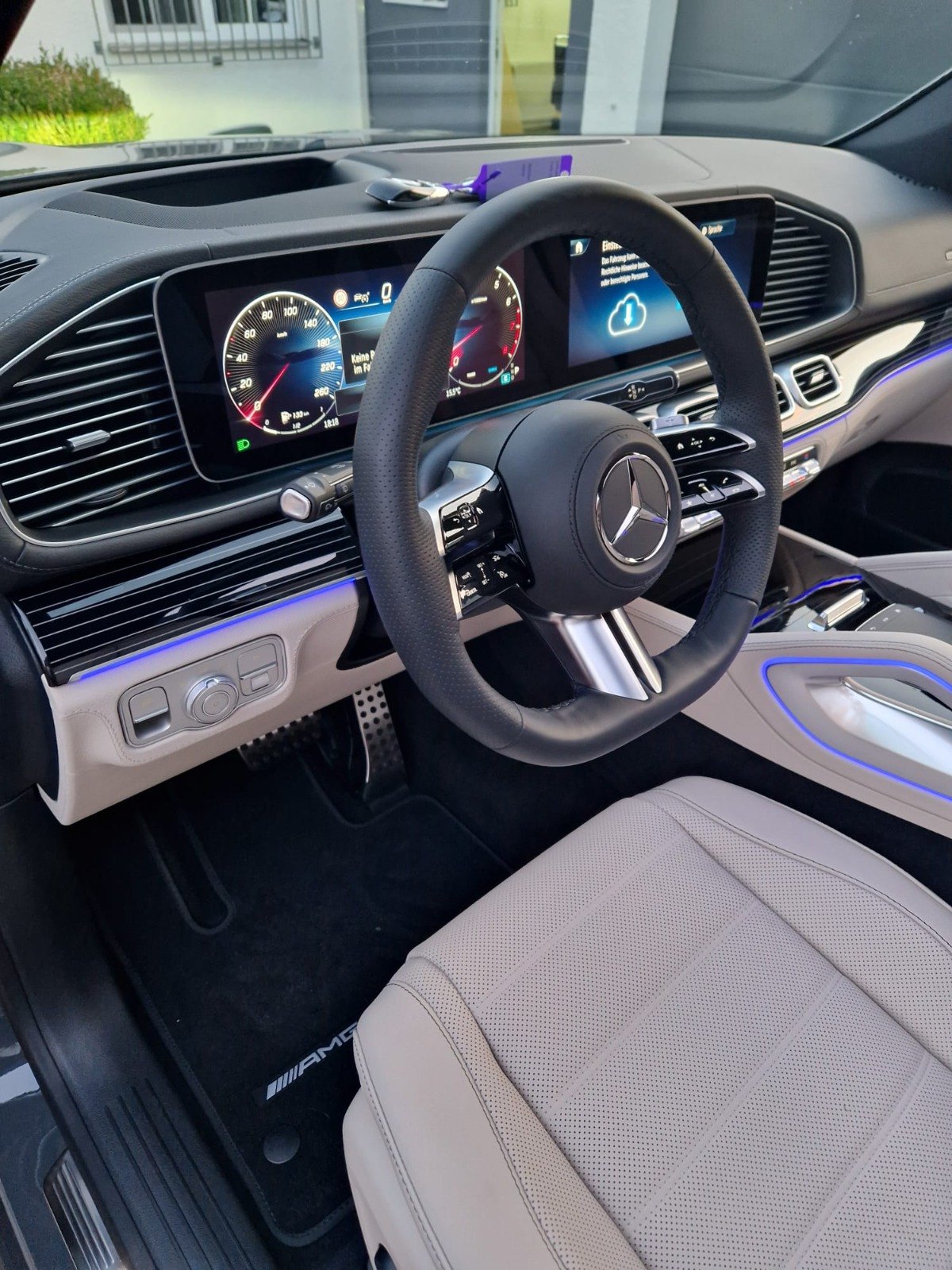 Mercedes-Benz GLS 450 AMG 13