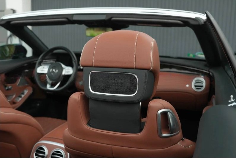 Mercedes Benz S560 Cabriolet 9