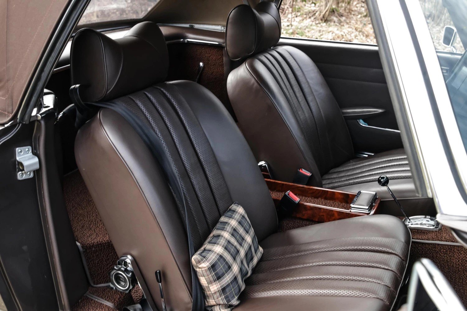 Mercedes Benz SL 280 Pagode 12