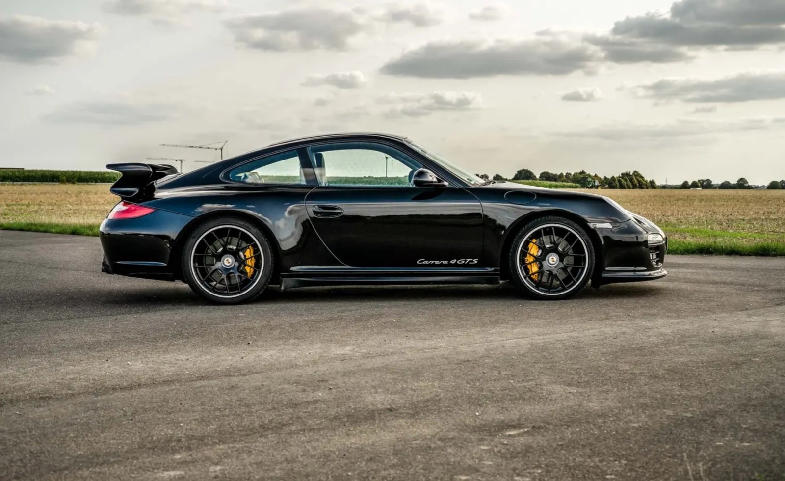 Porsche 911 997.2 Carrera 4 GTS 4