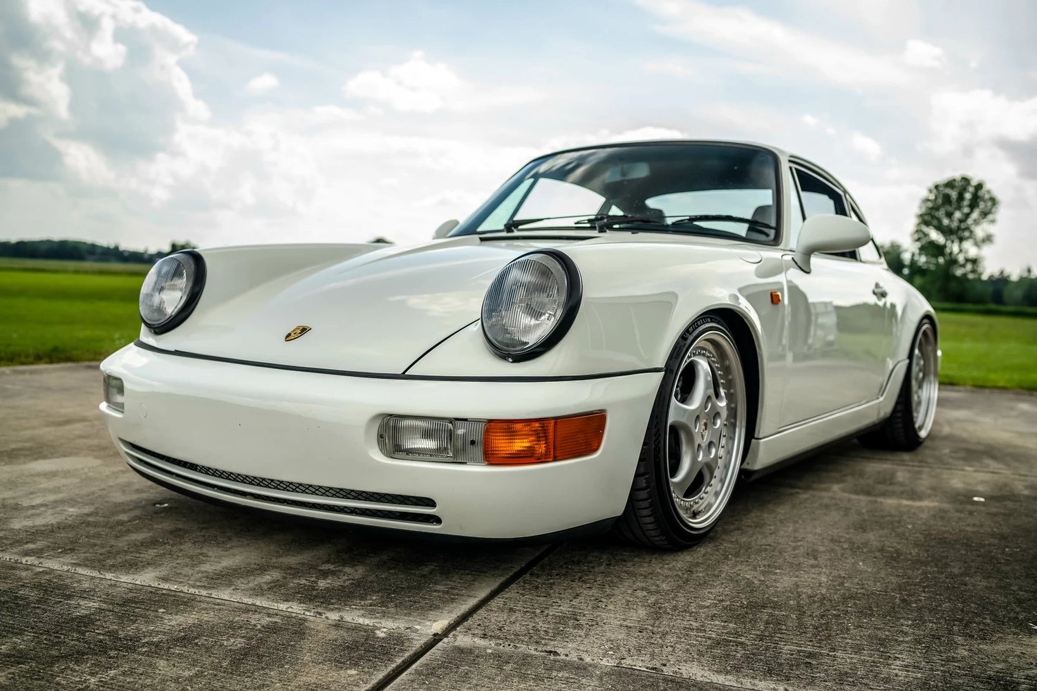 Porsche 964 911 Carrera 4 2