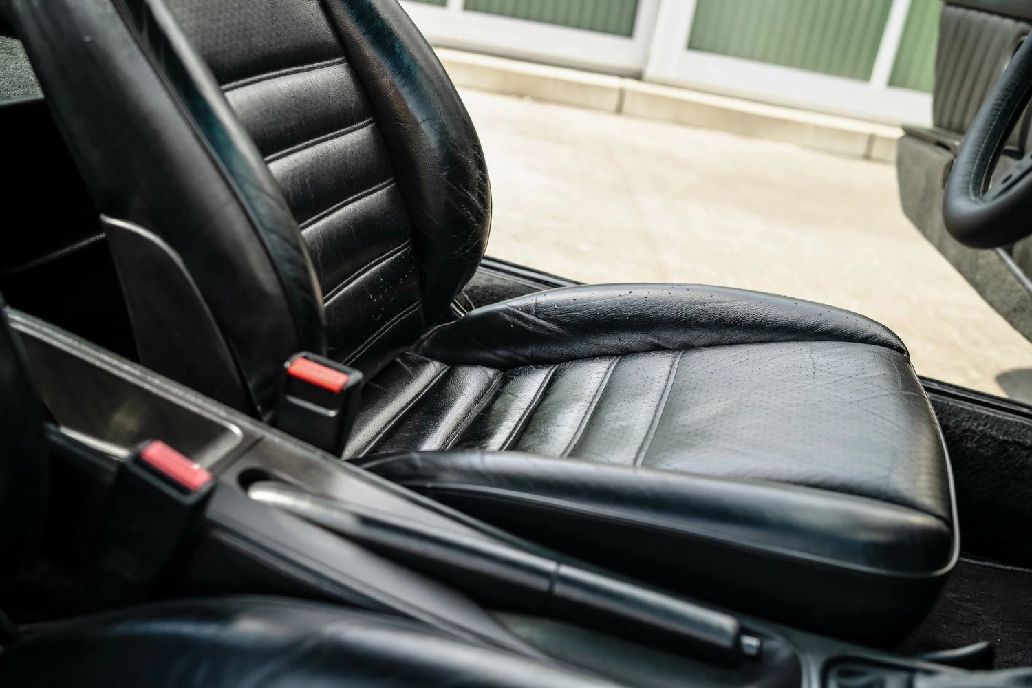 Porsche 964 911 Carrera 4 12