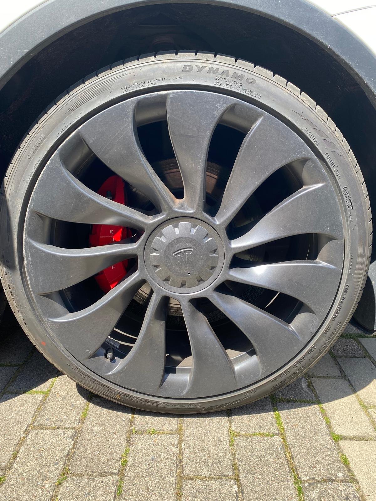 Tesla Model Y Performance Model Y Performance 6
